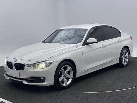 BMW 320i 2.0 16V TURBO ACTIVE FLEX 4P AUTOMÁTICO BMW 320i 2.0 16V TURBO ACTIVE FLEX 4P AUTOMÁTICO